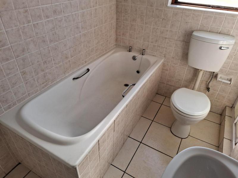 3 Bedroom Property for Sale in Marinda Park Western Cape
